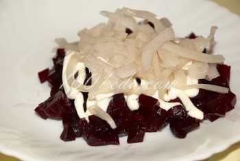 Салат с сельдью и маринованым луком: рецепт с пошаговым фото